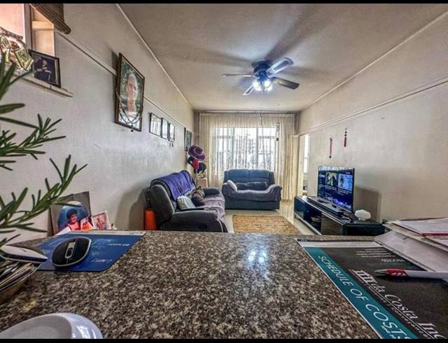 1 BEDROOM APARTMENT FOR SALE IN BEREA